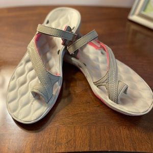 Columbia Sandals